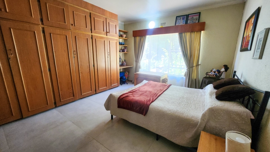 4 Bedroom Property for Sale in Flamwood North West